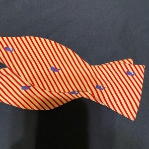 Vineyard Vines Bow Tie